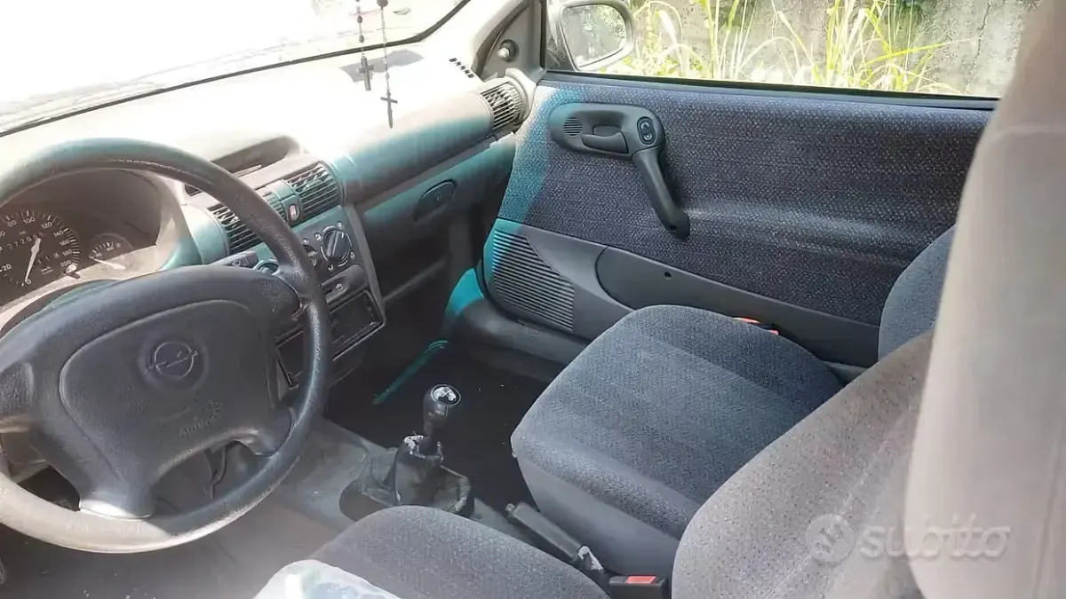 Usata Opel Corsa 1997 Grigio Utilitaria