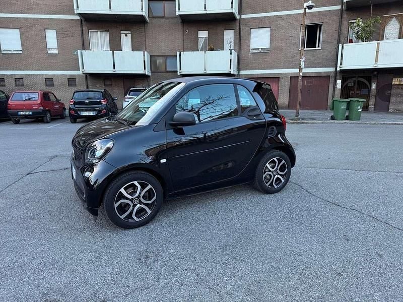 Nero Usata 2015 Smart ForTwo Coupé Proxy Utilitaria | 10.300 € (Buon prezzo) - Immagine 1/4