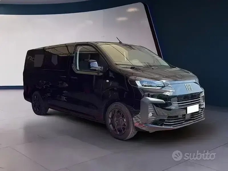 Nuova Fiat Ulysse 130 kW (177 CV) 2025 Nero Monovolume