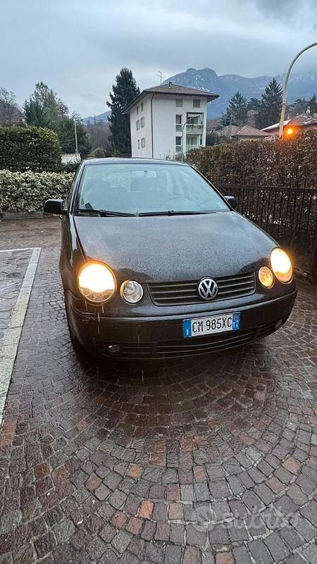 Usata VW Polo 75 CV (55 kW) 2004 Nero Utilitaria