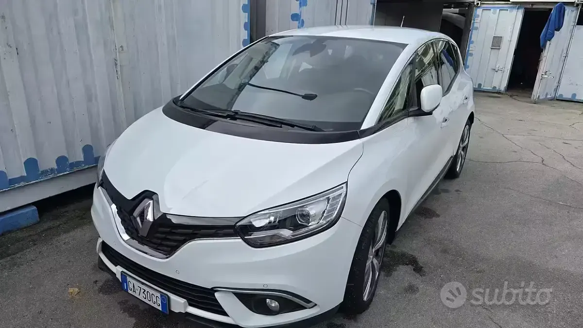 Usata Renault Scénic 120 CV (88 kW) 2020 Bianco Monovolume