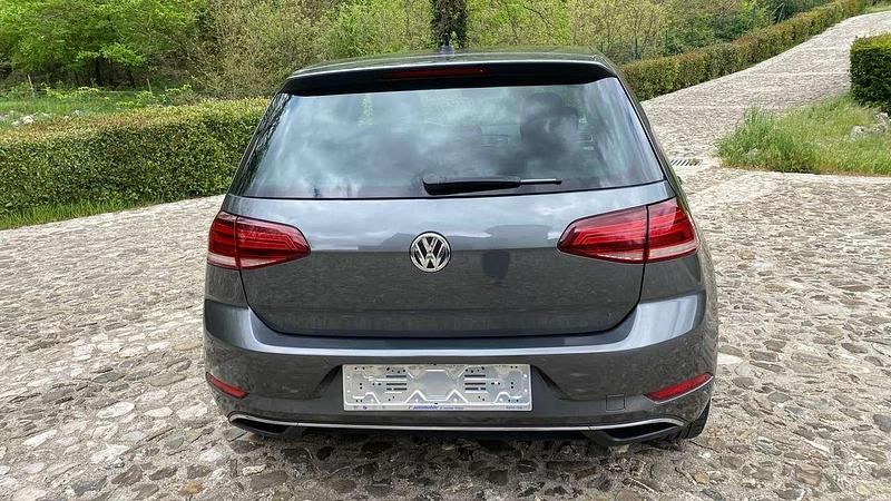 Usata VW Golf VII LOUNGE 116 CV (85 kW) 2018 Grigio Berlina
