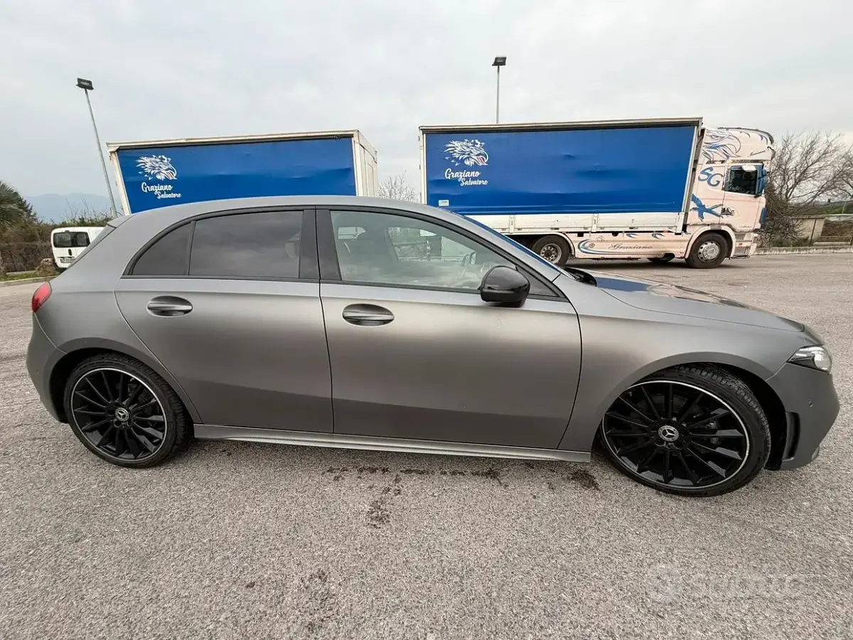 Usata Mercedes A160 Premium 95 CV (69 kW) 2020 Grigio Utilitaria