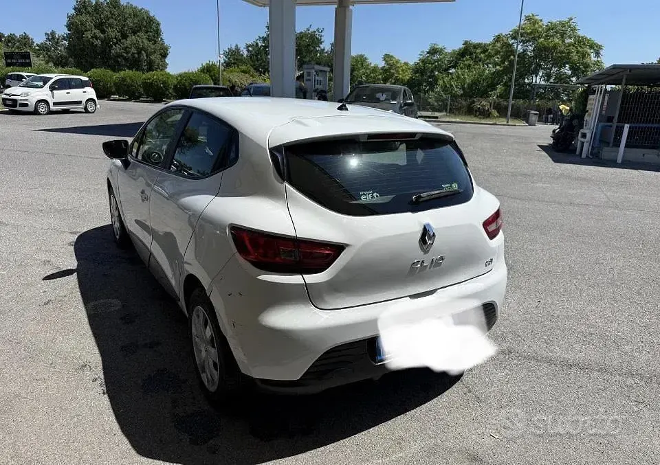 Usata Renault Clio 75 CV (55 kW) 2017 Bianco Utilitaria