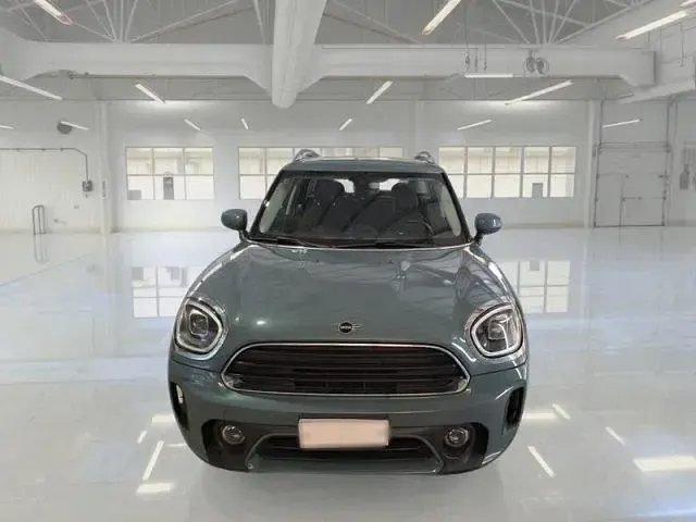 Usata Mini One D Countryman Business 115 CV (84 kW) 2022 Verde SUV