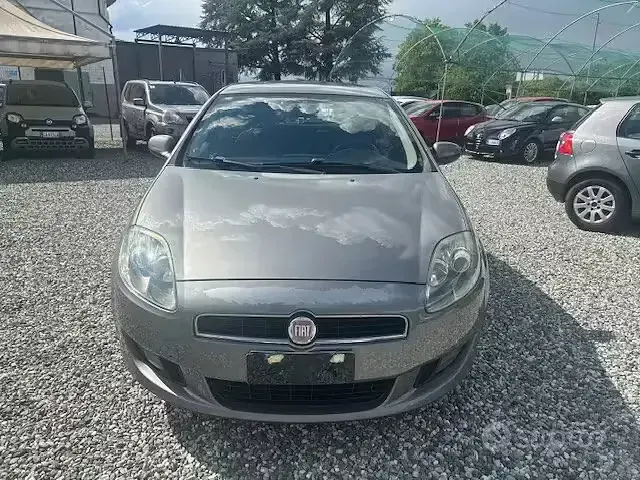 Usata Fiat Bravo Emotion 90 CV (66 kW) 2012 Grigio Utilitaria