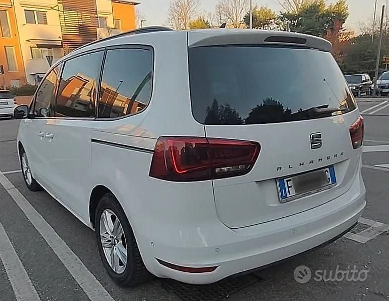 Usata Seat Alhambra 150 CV (110 kW) 2016 Bianco Monovolume