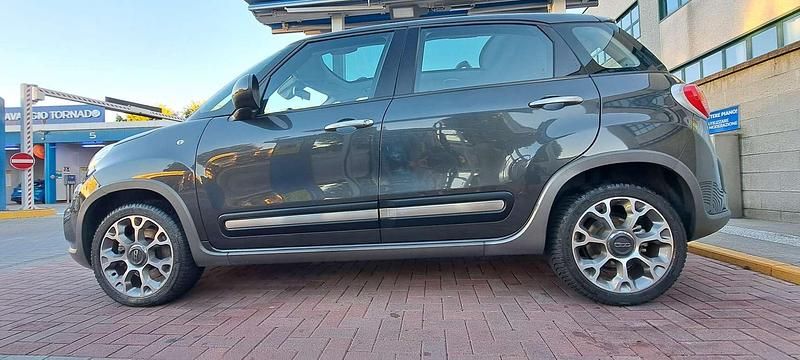 Usata Fiat 500L Trekking 120 CV (88 kW) 2017 Grigio Monovolume