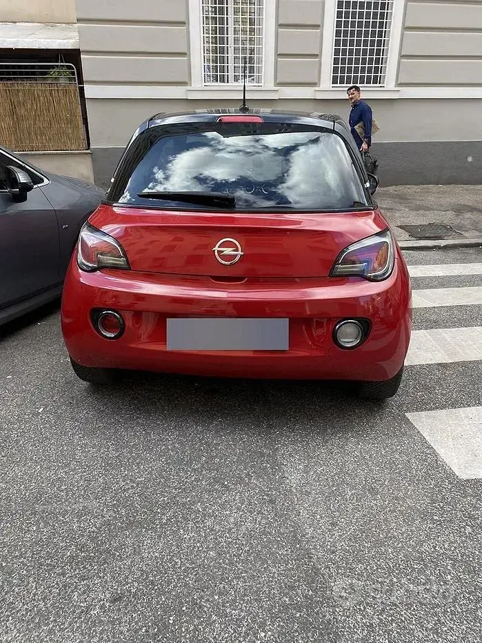 Usata Opel Adam Slam 116 CV (85 kW) 2015 Rosso Utilitaria
