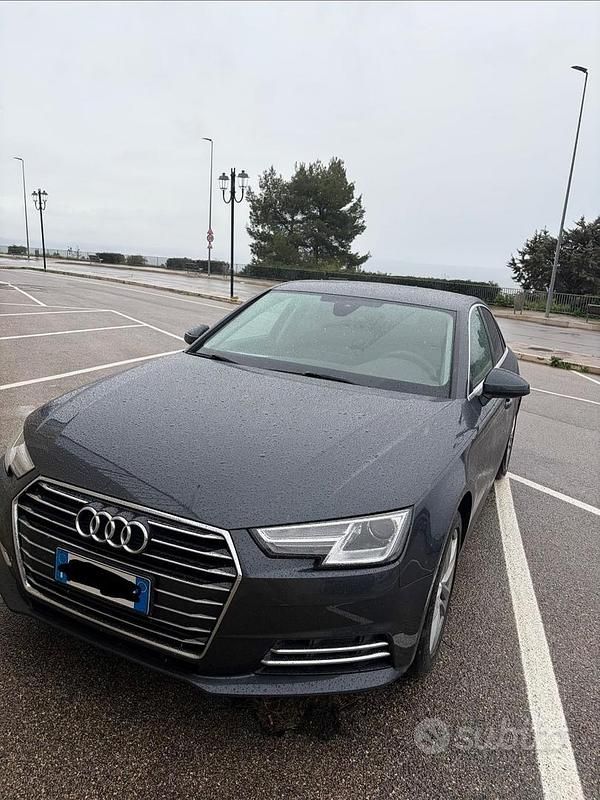 Usata Audi A4 Business 150 CV (110 kW) 2017 Berlina