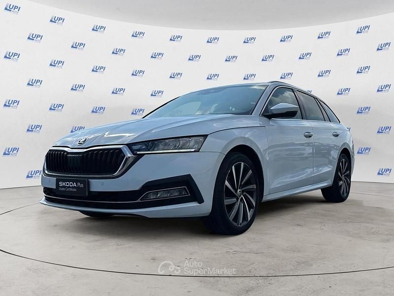 Usata Skoda Octavia Style 150 CV (110 kW) 2023 Bianco Station wagon