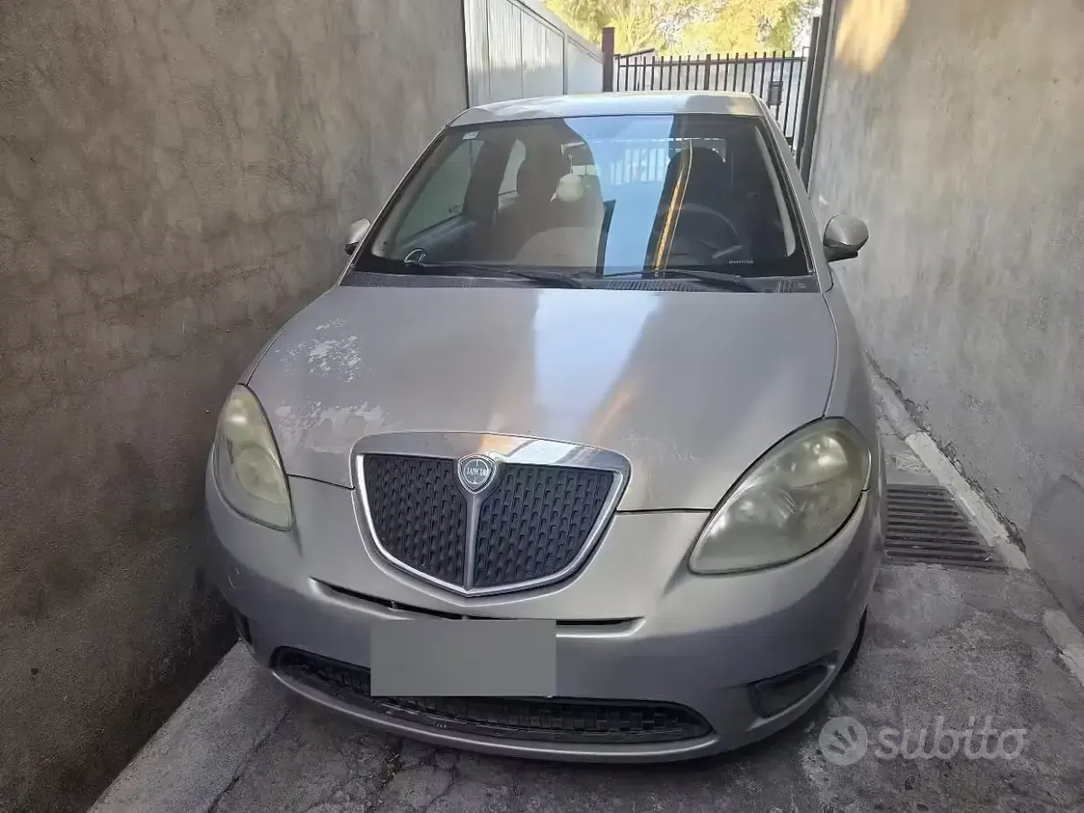 Usata Lancia Ypsilon 90 CV (66 kW) 2007 Utilitaria