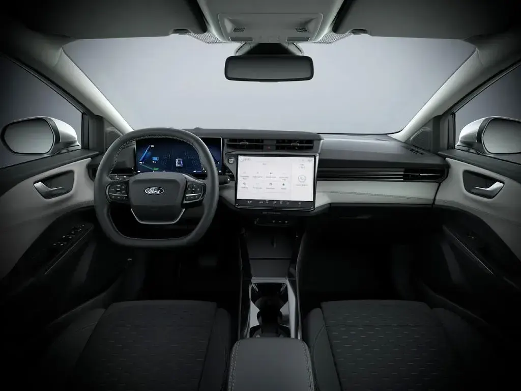 Nuova Ford Puma Gen-E 123 kW (168 CV) 2026 Digital aqua blue  SUV