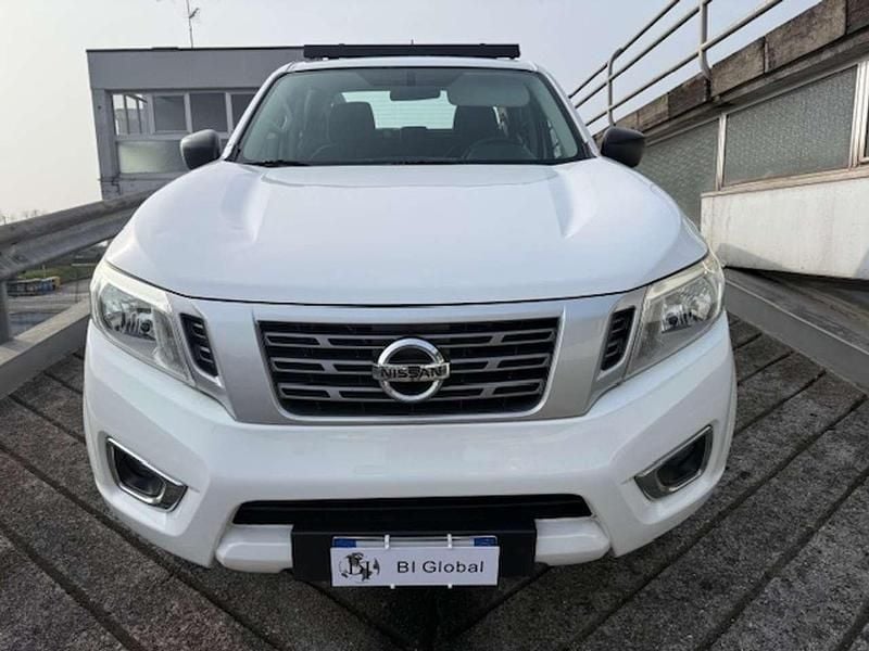 Usata Nissan Navara Visia 163 CV (119 kW) 2016 Bianco Pick-up