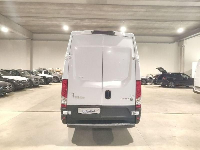 Usata Iveco Daily 156 CV (114 kW) 2019 Bianco Furgone