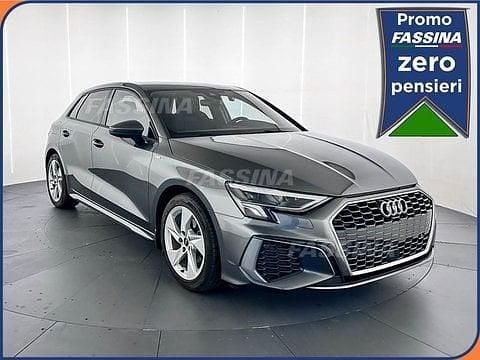 Usata Audi A3 S-Line 150 CV (110 kW) 2023 Grigio Berlina