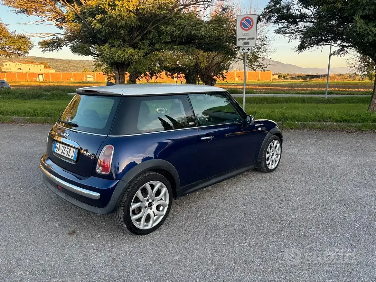 Usata Mini One D 88 CV (64 kW) 2006 Blu Utilitaria