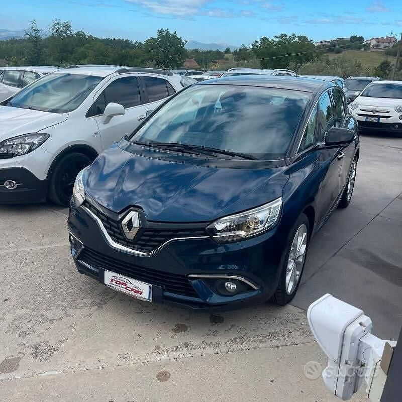 Usata Renault Scénic IV Intens 110 CV (80 kW) 2019 Blu Monovolume