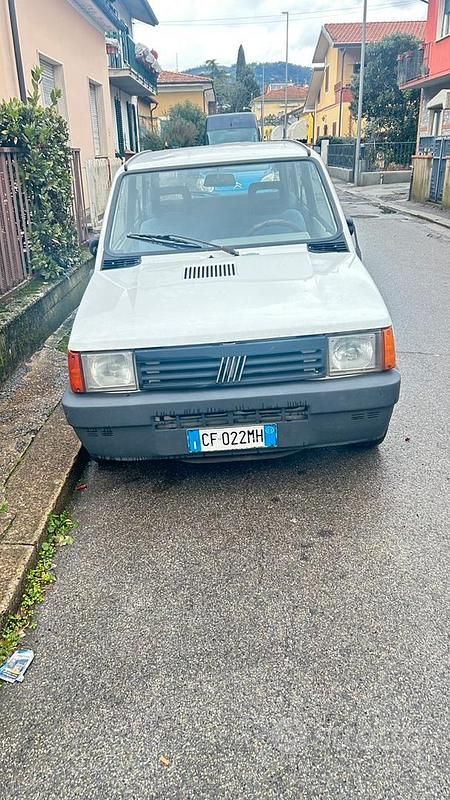 Usata Fiat Panda Young 54 CV (39 kW) 2002 Bianco Utilitaria