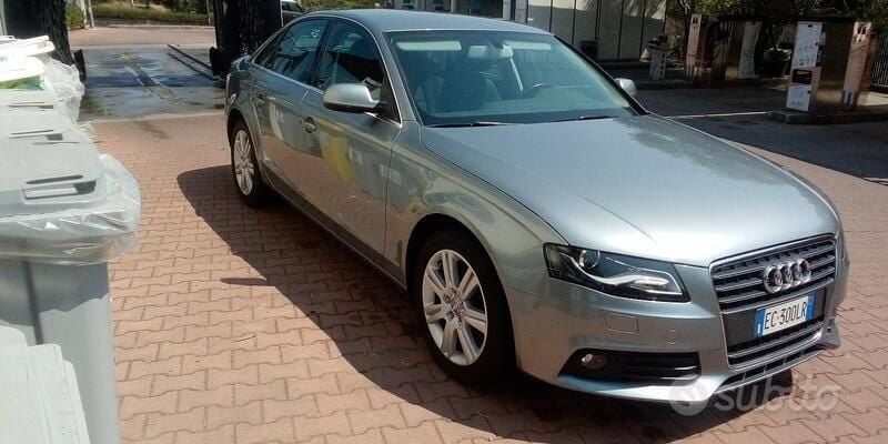 Usata Audi A4 Advanced 160 CV (117 kW) 2010 Grigio Berlina