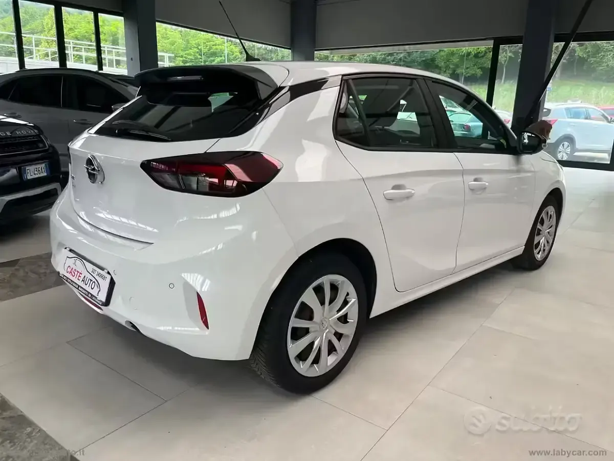 Usata Opel Corsa 102 CV (75 kW) 2020 Bianco Utilitaria