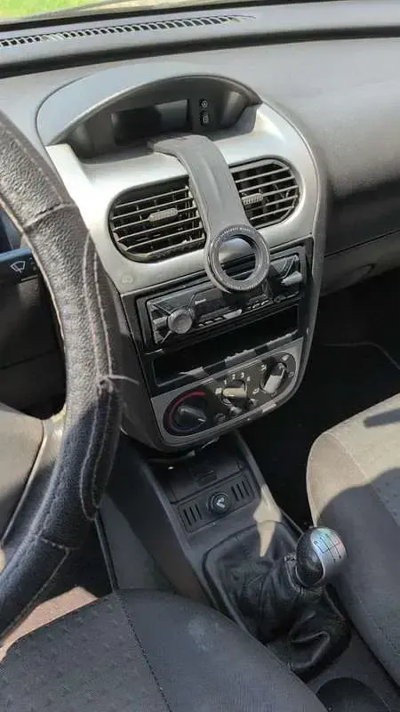 Usata Opel Corsa Sport 69 CV (50 kW) 2005 Nero Utilitaria
