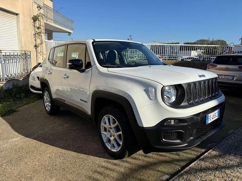 Usata Jeep Renegade Night Eagle 120 CV (88 kW) 2016 Bianco SUV