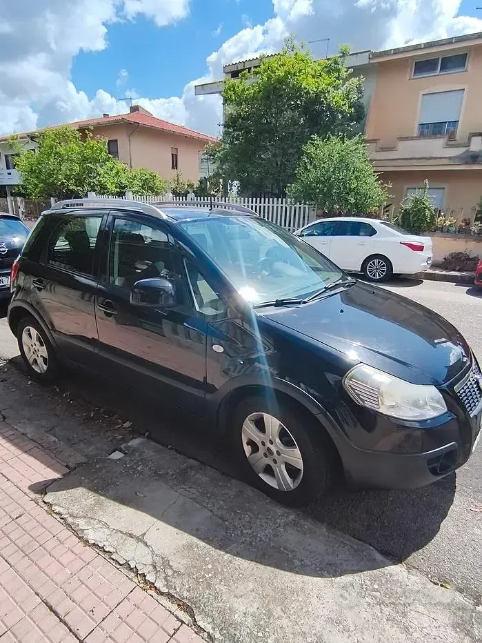 Usata Fiat Sedici Dynamic 107 CV (78 kW) 2008 Nero SUV