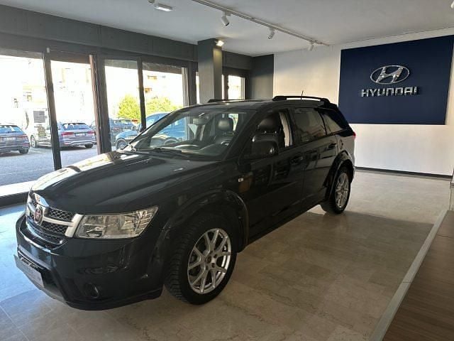 Usata Fiat Freemont Urban 170 CV (125 kW) 2011 Nero SUV