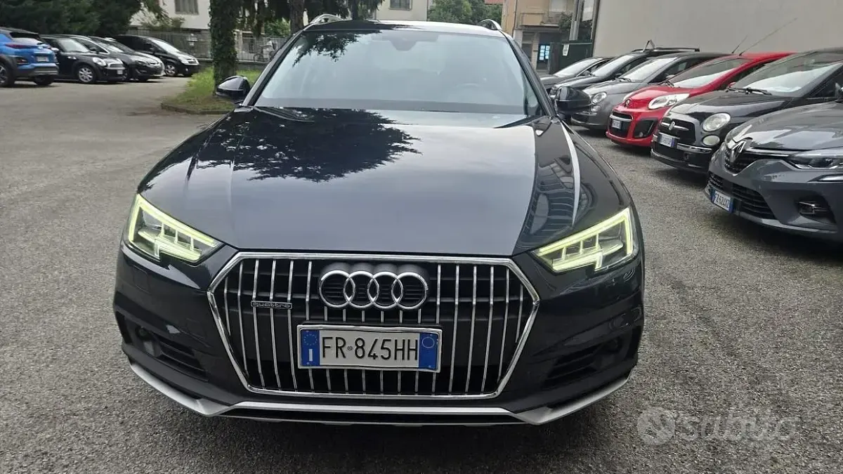 Usata Audi A4 Allroad Business 190 CV (139 kW) 2018 Bluazzurro Station wagon