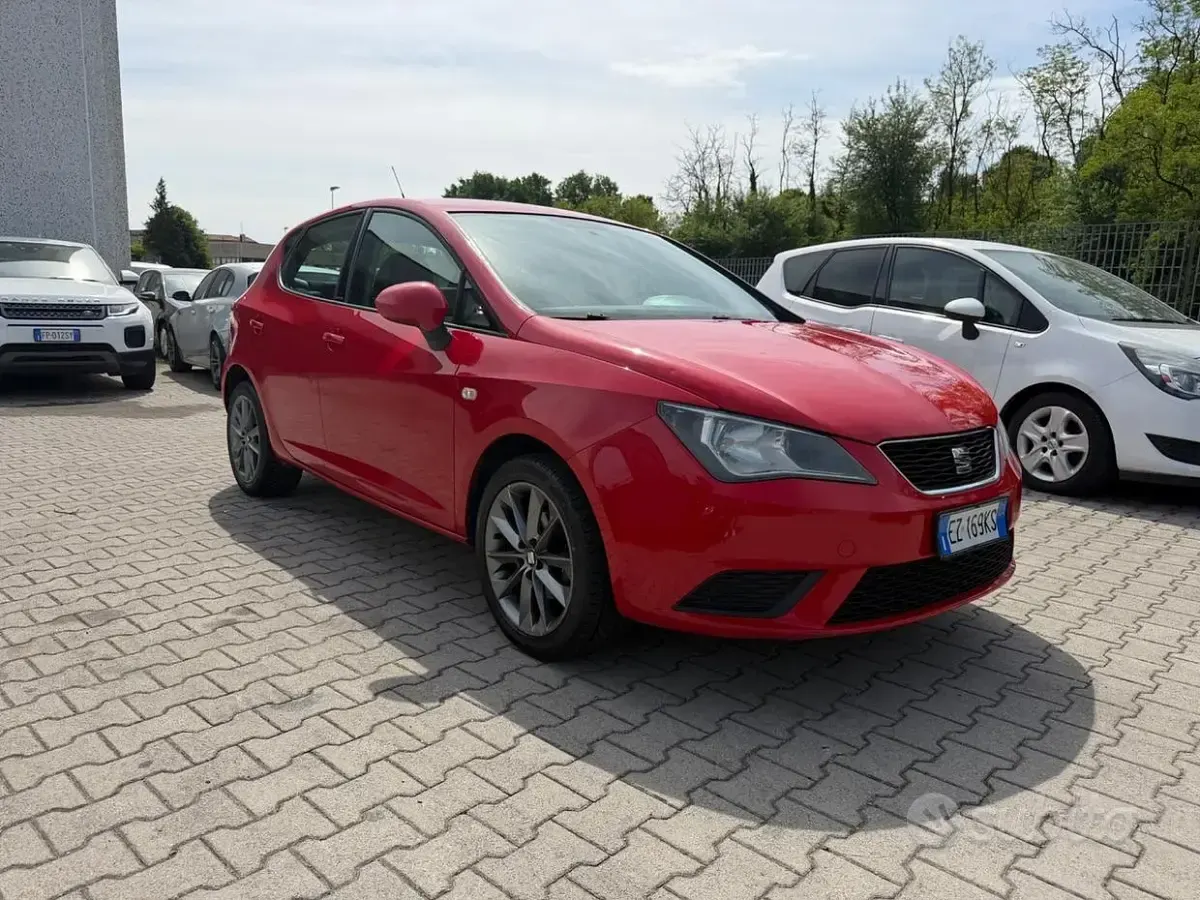 Occasion Seat Ibiza Business 75 ch (55 kW) 2015 Rouge Berline