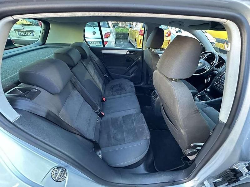 Usata VW Golf VI 122 CV (89 kW) 2010 Grigio Utilitaria