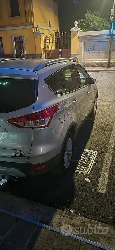 Begagnad Ford Kuga Titanium 150 HK (110 kW) 2016 Grå SUV