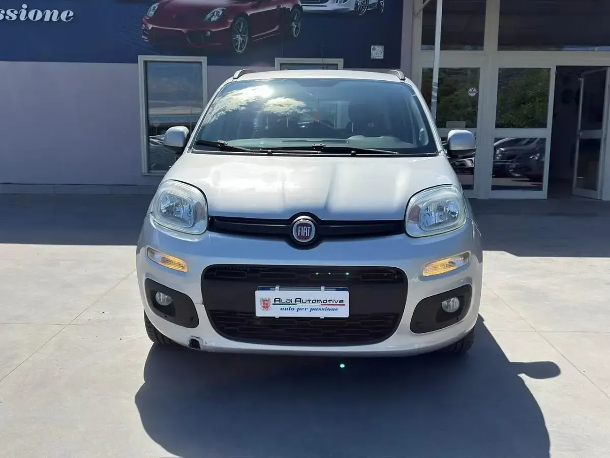 Usata Fiat Panda Lounge 75 CV (55 kW) 2013 Grigio Utilitaria