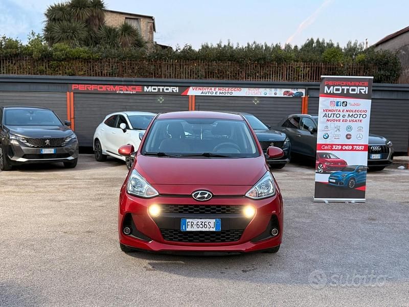 Usata Hyundai i10 66 CV (48 kW) 2018 Rosso Utilitaria