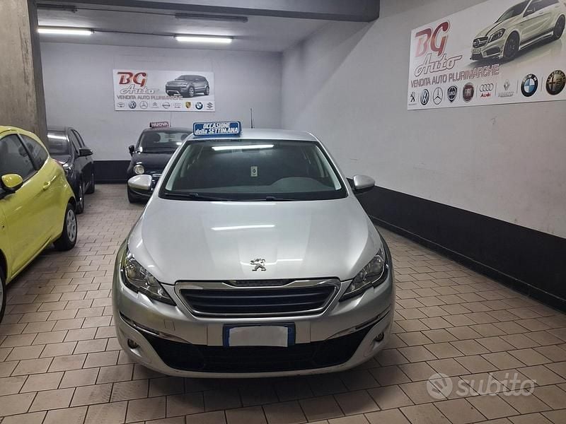 Usata Peugeot 308 99 CV (72 kW) 2016 Grigio Berlina