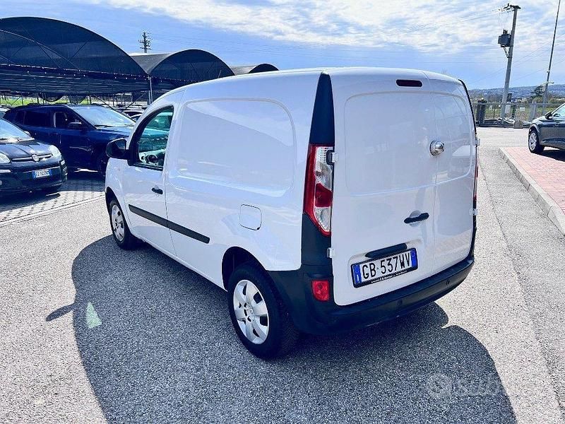 Usata Renault Kangoo 95 CV (69 kW) 2020 Bianco Monovolume