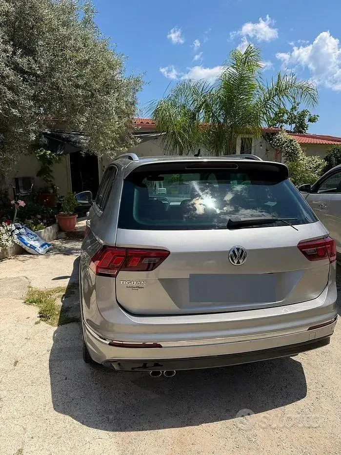 Usata VW Tiguan 150 CV (110 kW) 2020 Grigio SUV