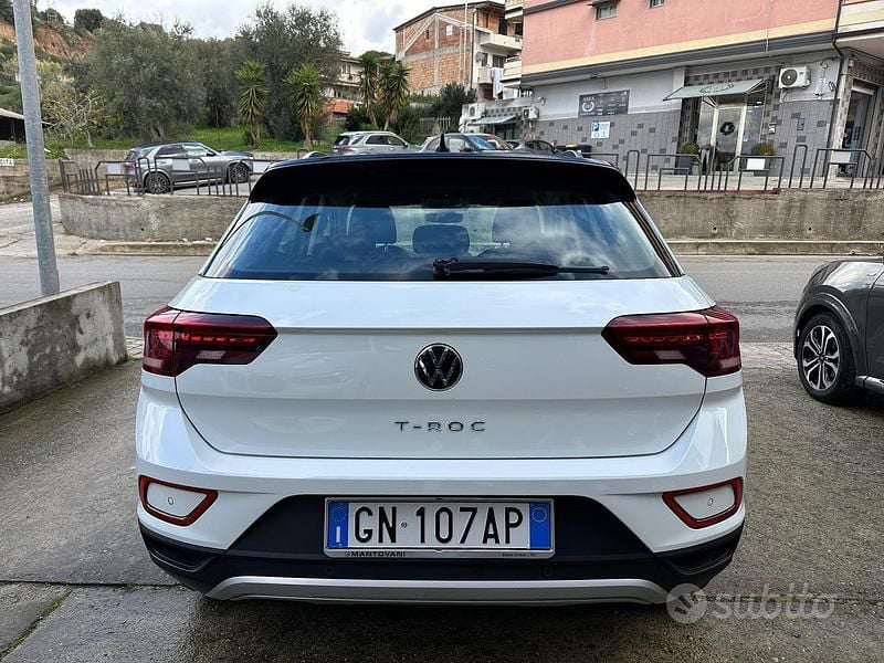 Usata VW T-Roc Style 110 CV (80 kW) 2023 Bianco SUV