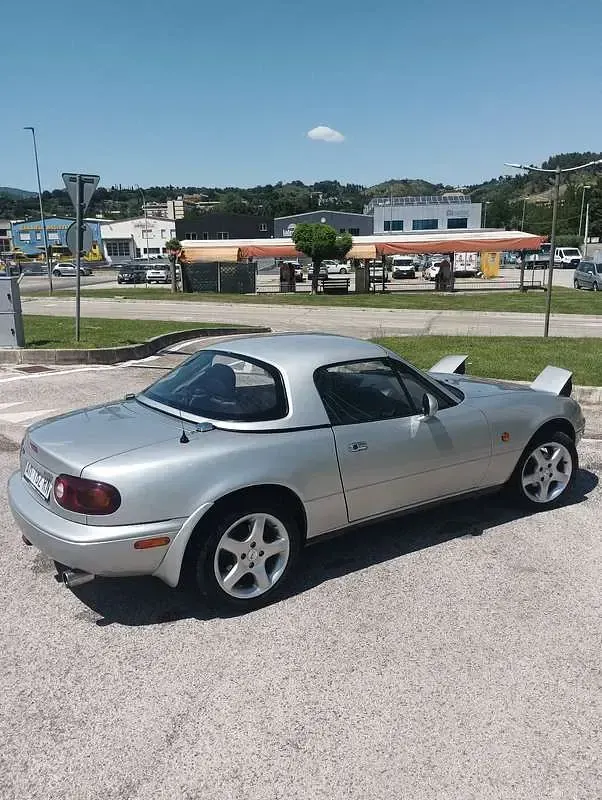 Usata Mazda MX5 90 CV (66 kW) 1997 Cabrio