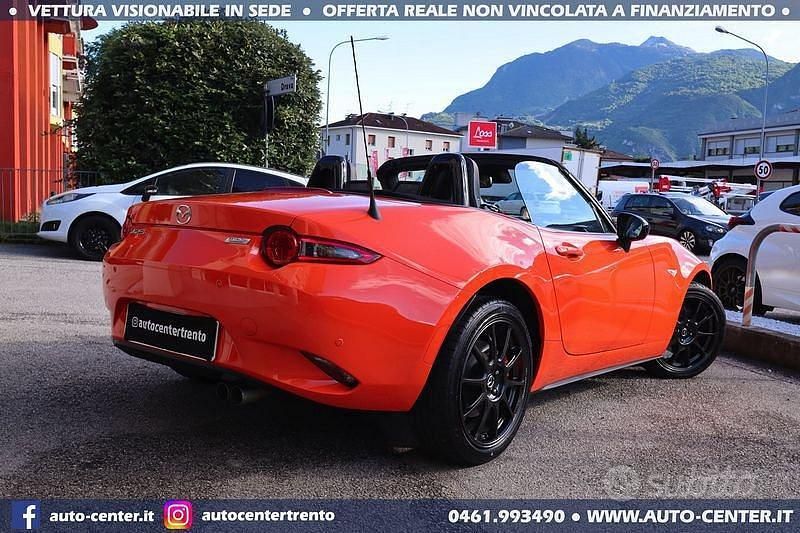 Usata Mazda MX5 184 CV (135 kW) 2019 Arancione Cabrio