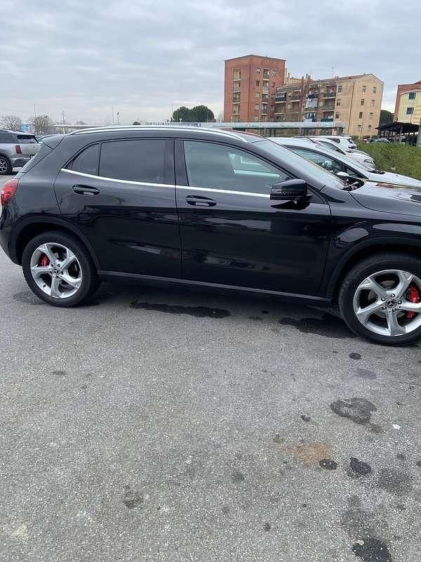 Usata Mercedes CLA200 Business 136 CV (100 kW) 2019 Berlina