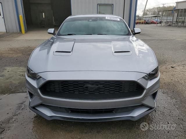 Grigio Usata 2022 Ford Mustang | 26.300 € (Super prezzo) - Immagine 1/4