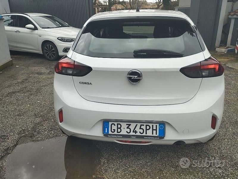 Usata Opel Corsa Edition 101 CV (74 kW) 2020 Bianco Utilitaria