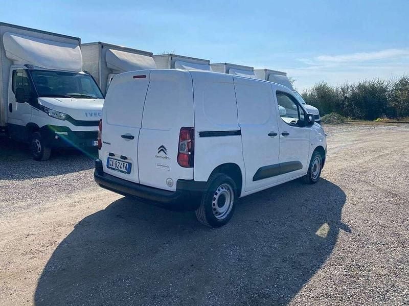 Usata Citroën Berlingo 101 CV (74 kW) 2020 Bianco Monovolume