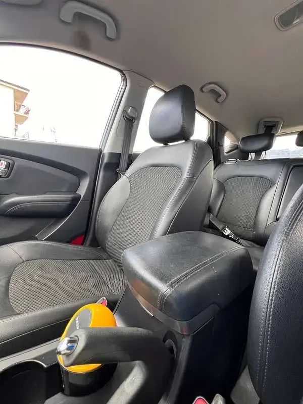 Usata Hyundai ix35 Style 116 CV (85 kW) 2012 Grigio SUV