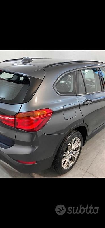 Usata BMW 120 116 CV (85 kW) 2017 Grigio Utilitaria