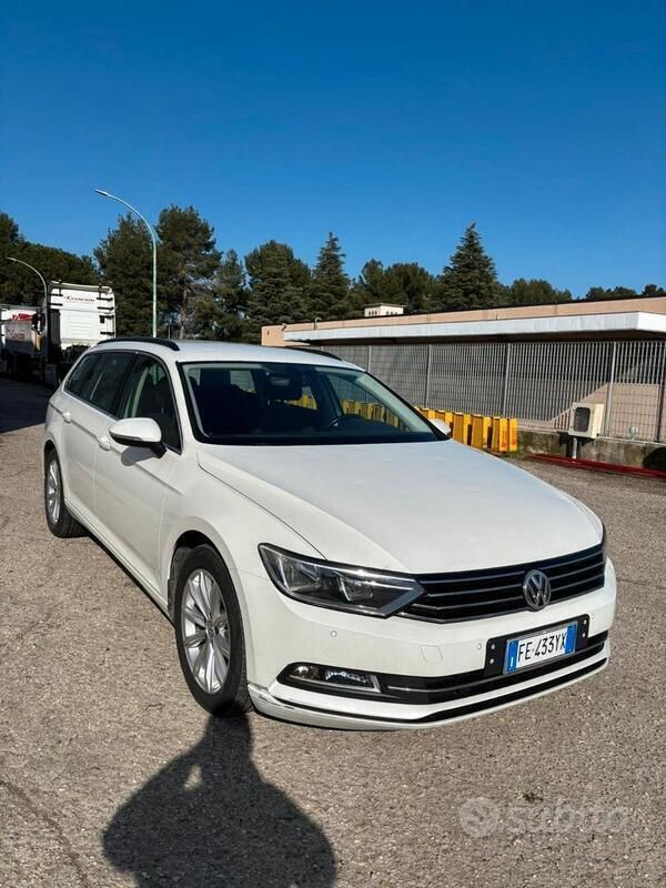 Usata 2016 VW Passat Station wagon | 14.000 € (Molto cara) - Immagine 1/4
