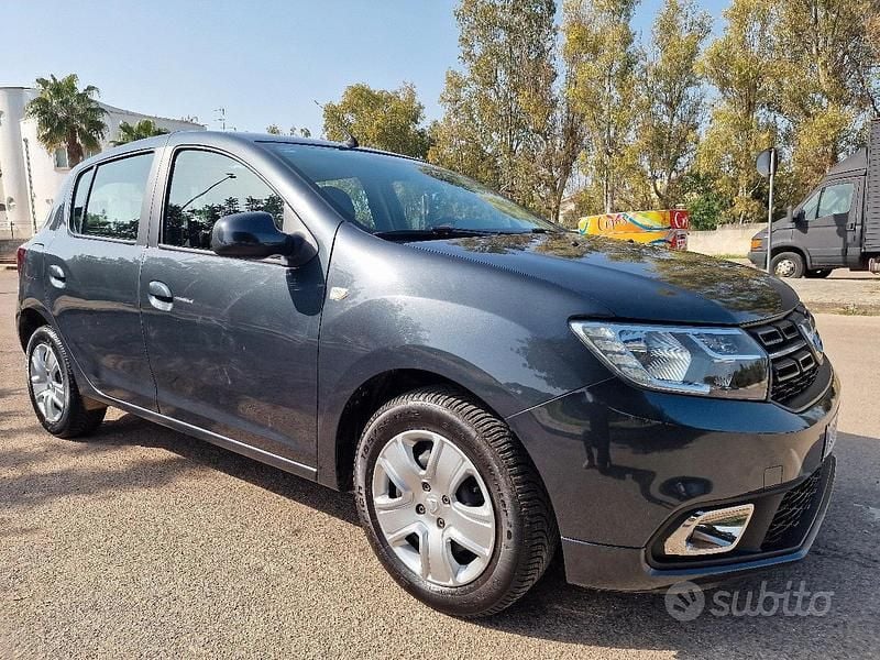 Usata Dacia Sandero 75 CV (55 kW) 2020 Berlina