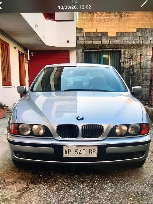 Usata BMW 520 150 CV (110 kW) 1998 Grigio Berlina